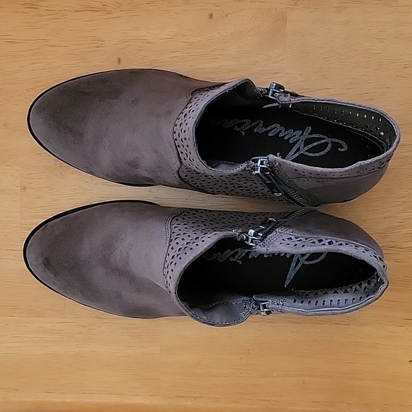 Unworn American Rag ankle boots - Picture 4 of 6